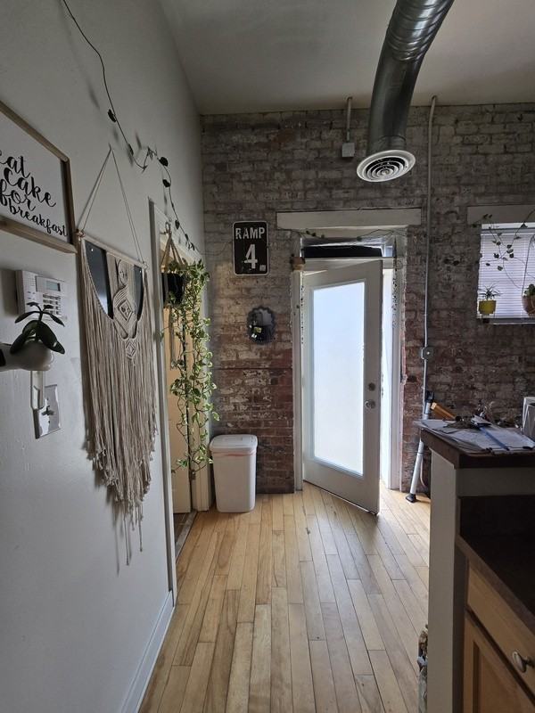 302 Goshen St #105 - Photo 4 of 18