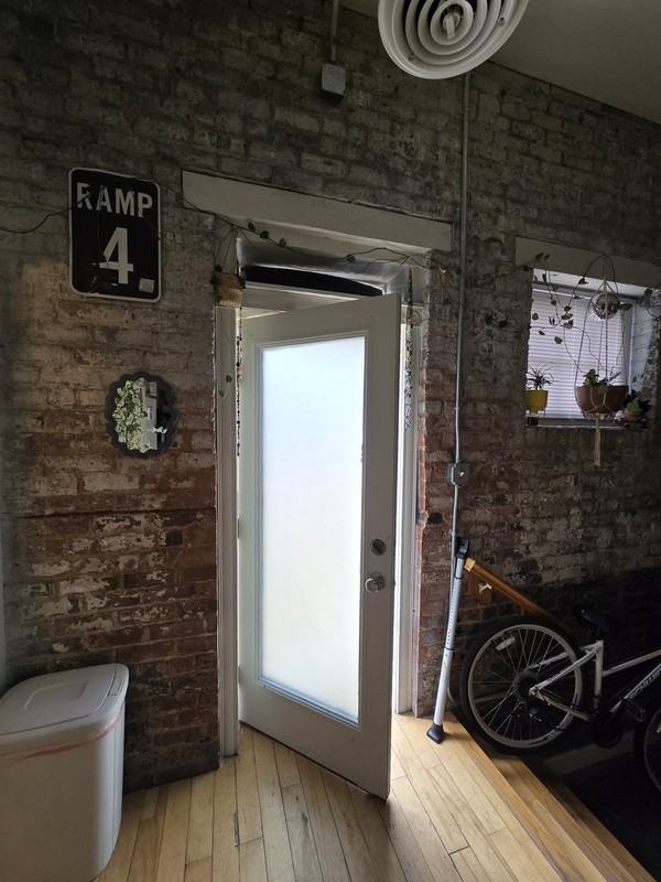 302 Goshen St #105 - Photo 5 of 18