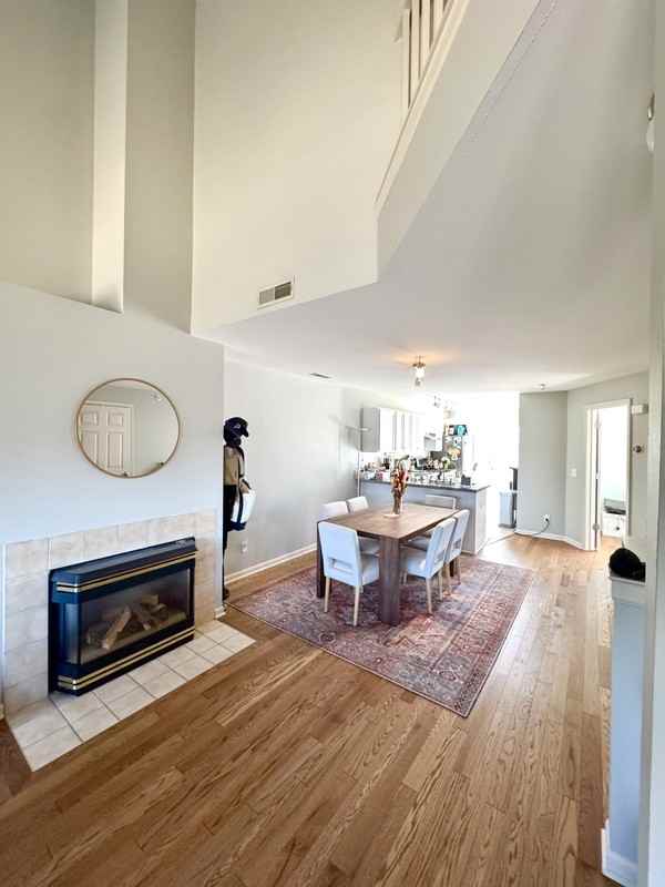 1860 Lindsay Ln - Photo 7 of 31