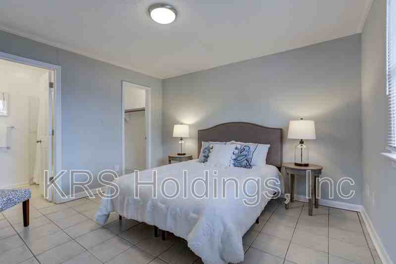 4155 Richmond Hwy #4155 - Photo 4 of 9
