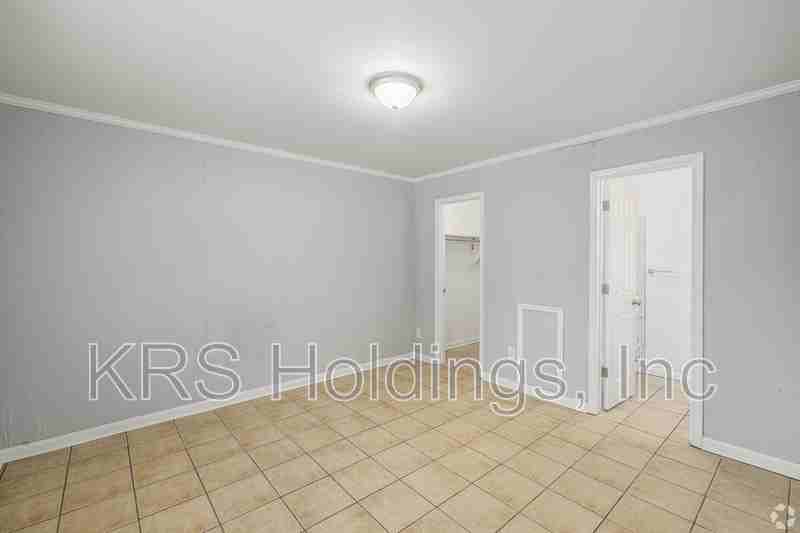 2302 Alfalfa Ln #2302 - Photo 2 of 11