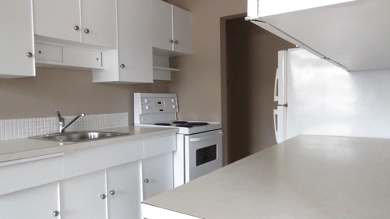 Aberdeen Apartments - Photo 3 of 11
