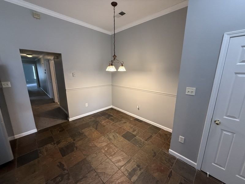 6843 Wrigley Dr - Photo 5 of 24