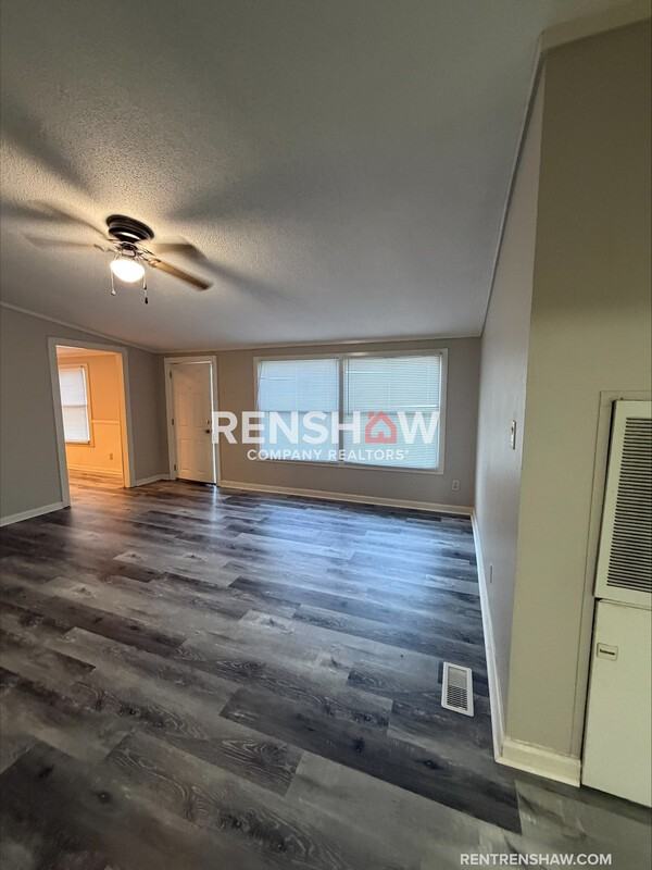 4072 W Main St - Photo 2 of 26