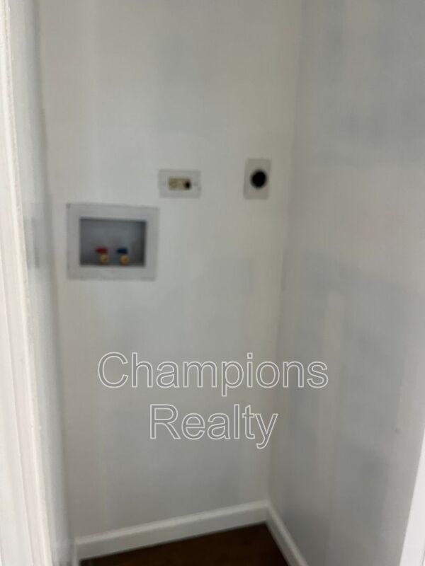 2603 Garden Dr #A - Photo 5 of 9