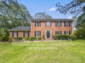 561 Chatham Trl - Photo 1 of 1