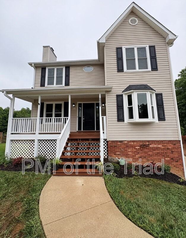 3900 Hunt Chase Ct - Photo 2 of 28