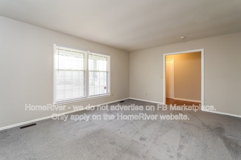 5403 Amberhill Dr - Photo 2 of 20