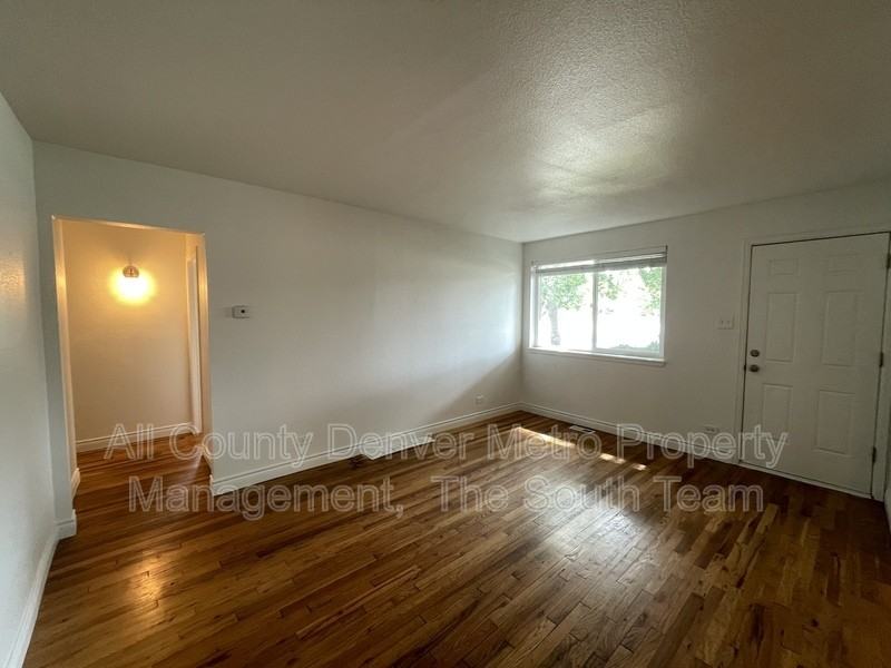 1400 Galena St - Photo 2 of 10