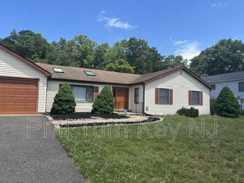 103 Leanne Dr - Photo 2 of 31