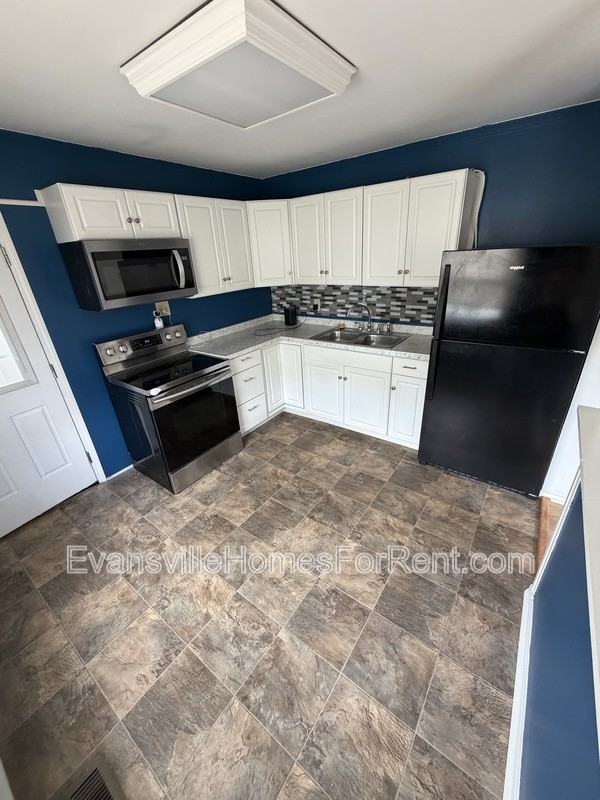 719 Lexington Rd - Photo 6 of 13