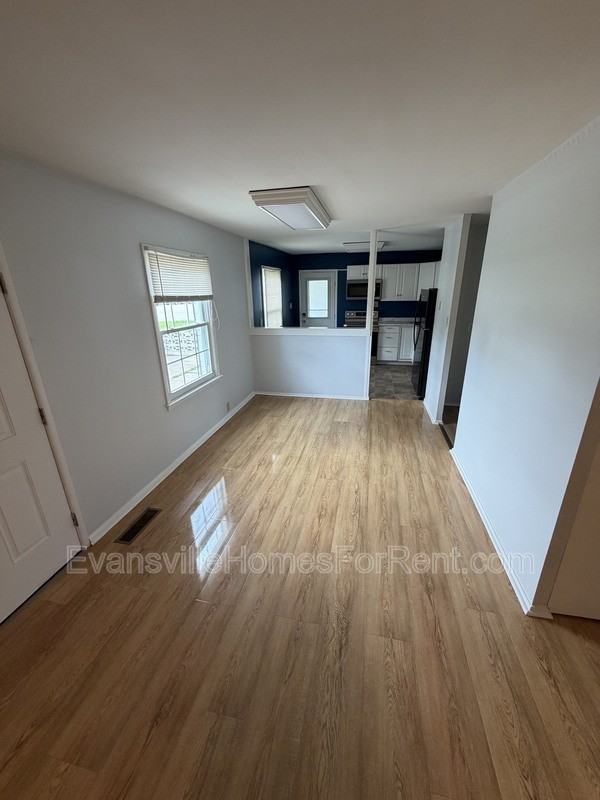 719 Lexington Rd - Photo 7 of 13