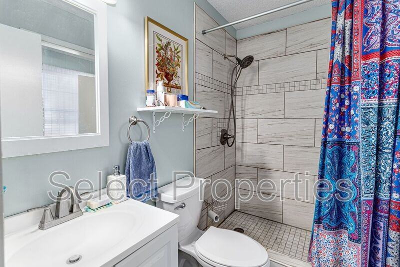 1116 W Nettleton Ave - Photo 6 of 7