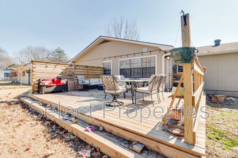 1116 W Nettleton Ave - Photo 7 of 7