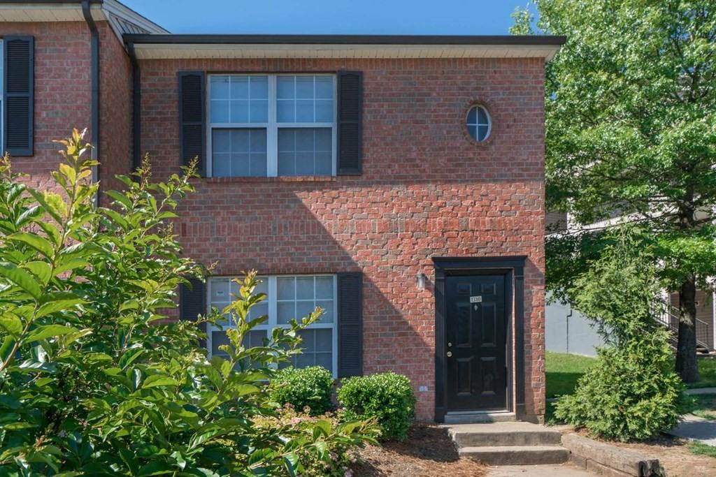 Willow Pointe - Photo 2 of 22