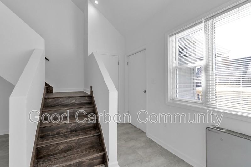 211 Summer St #4 - Photo 3 of 13
