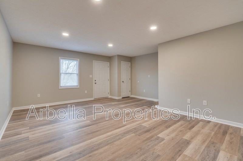 2637 Highwayw #17 - Photo 4 of 19