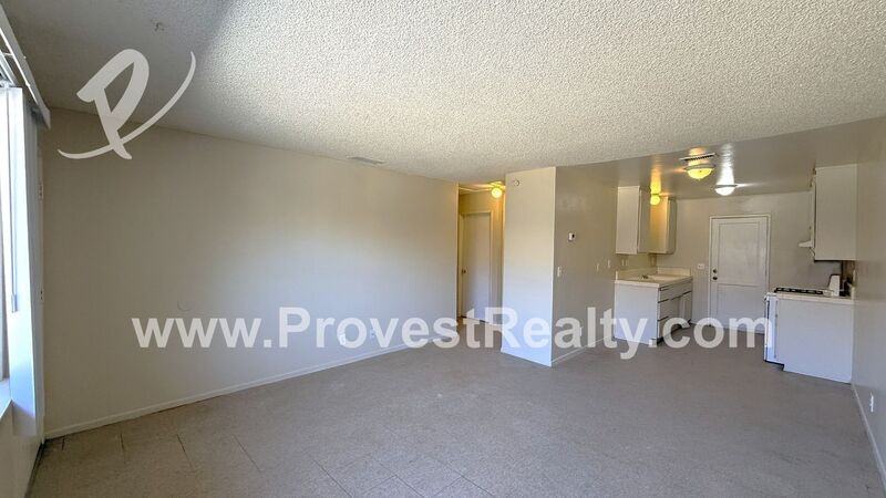 20130 Rimrock Rd #B - Photo 5 of 18