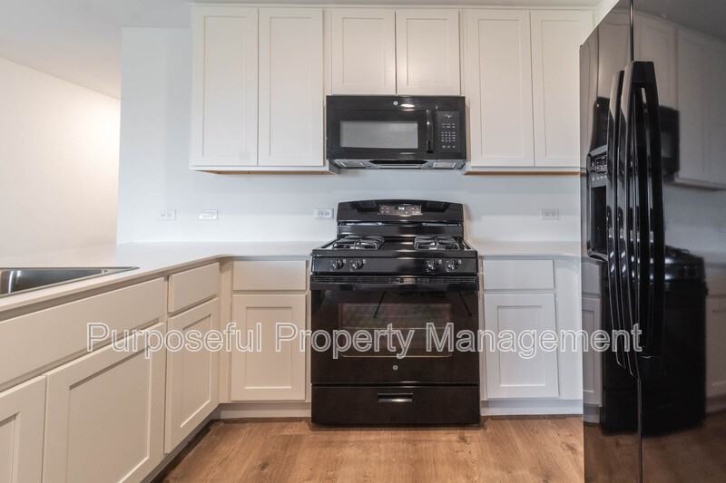 9609 Nw 123rd St - Photo 6 of 25