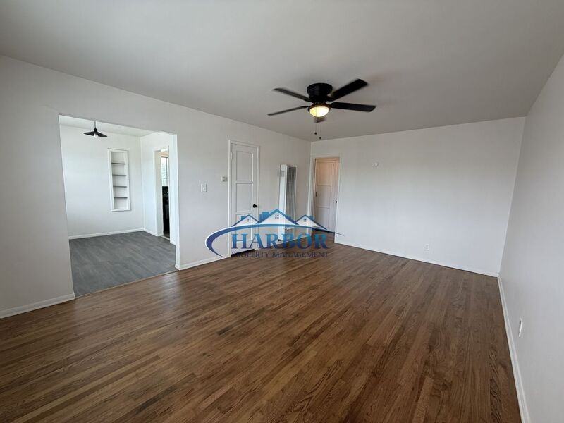 904 Sartori Ave #4 - Photo 2 of 8
