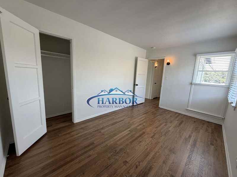 904 Sartori Ave #4 - Photo 6 of 8