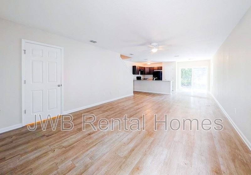 7880 Playschool Ln - Photo 4 of 18