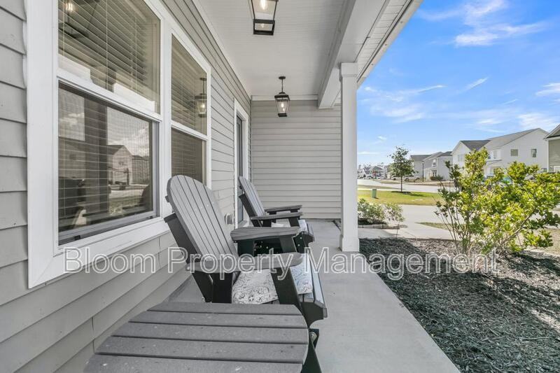 451 Carrara Dr - Photo 5 of 50