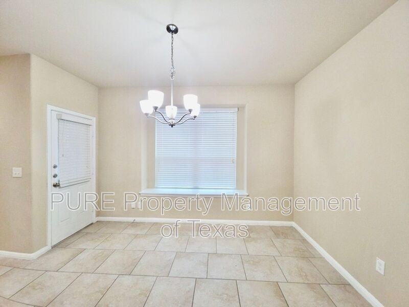 309 Epiphany Ln - Photo 6 of 22