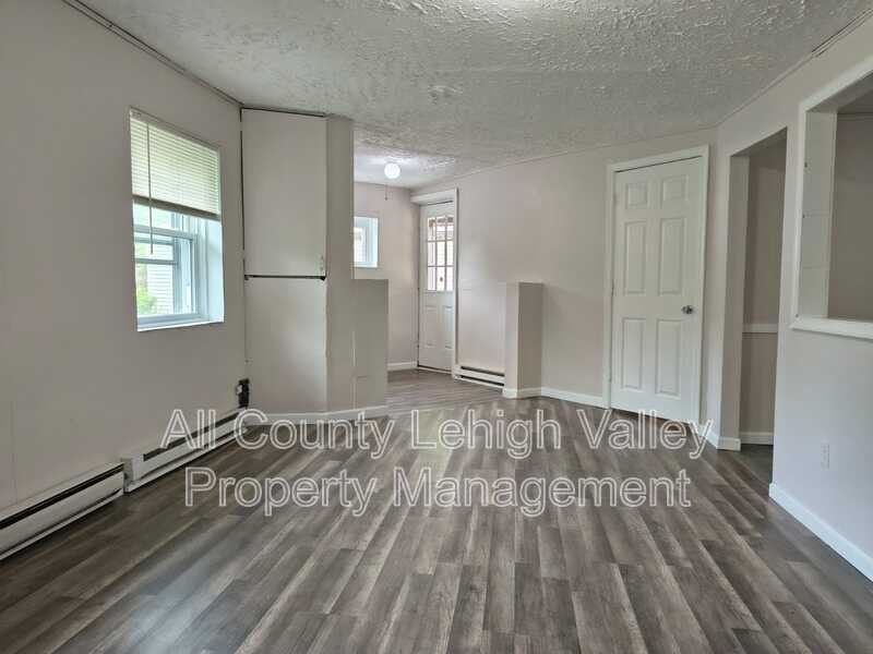 80 Hillside Ave - Photo 2 of 13