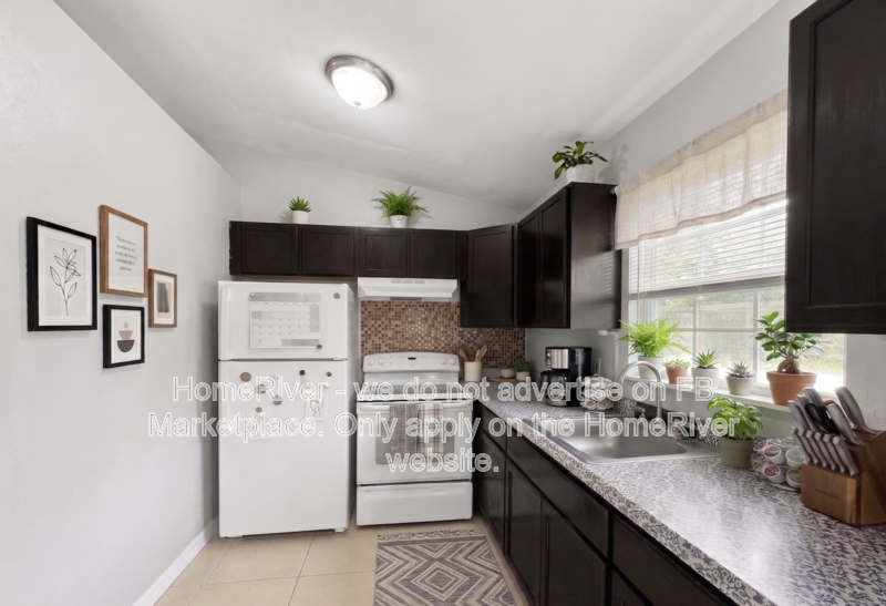 4177 Lorenzo Ct #3 - Photo 4 of 14