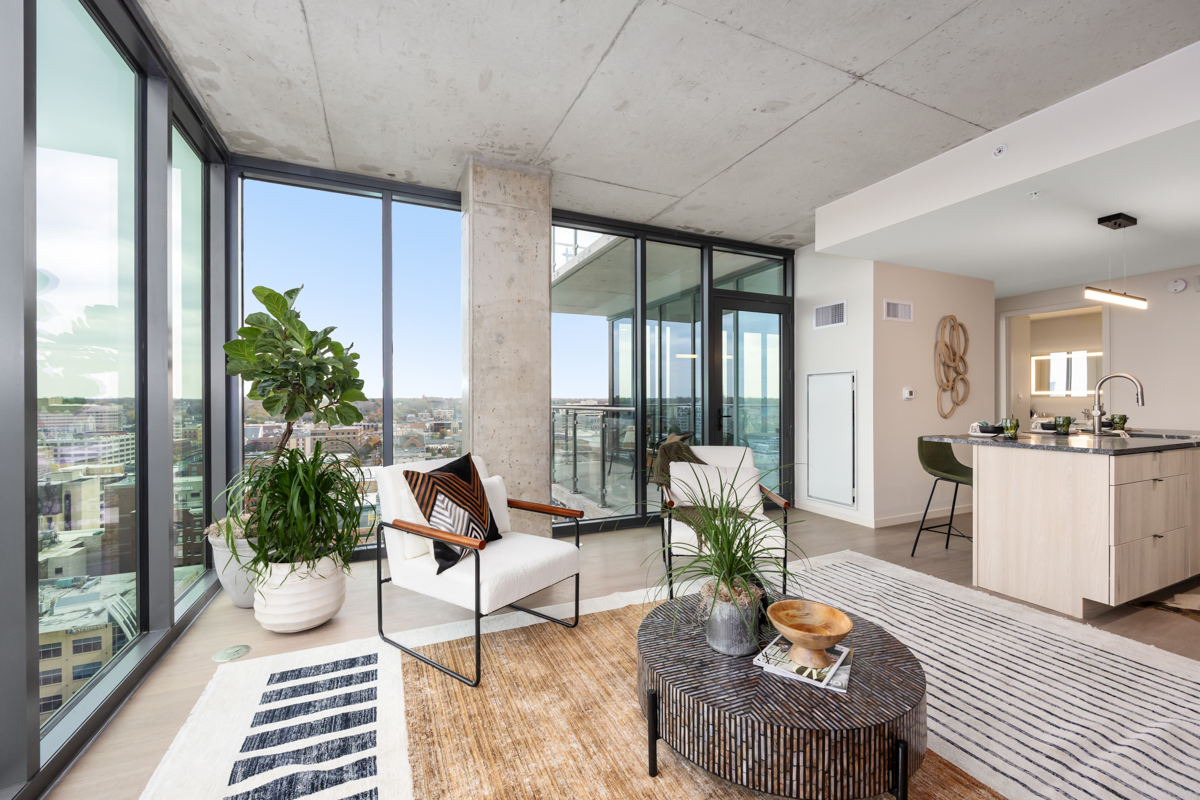 Studio Park Towers and Lofts - Photo 7 of 25