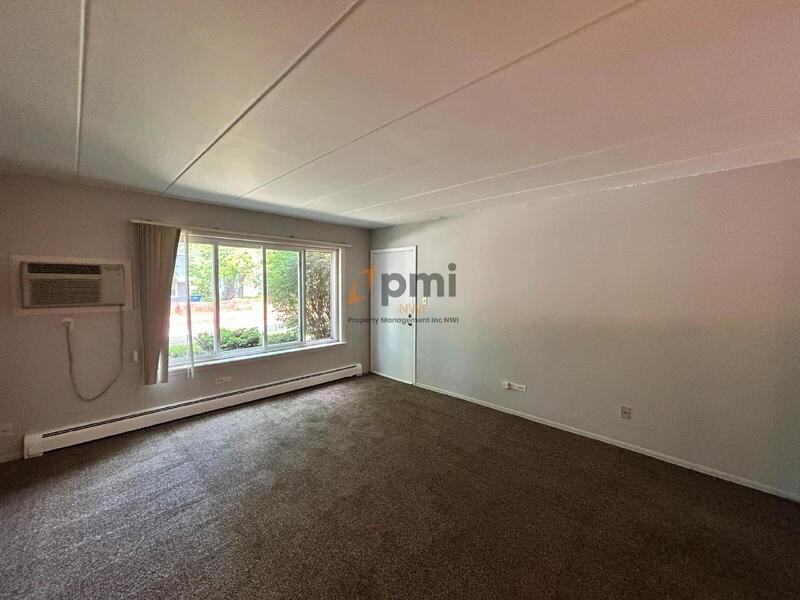 105 Harrington Ave #2 - Photo 3 of 12