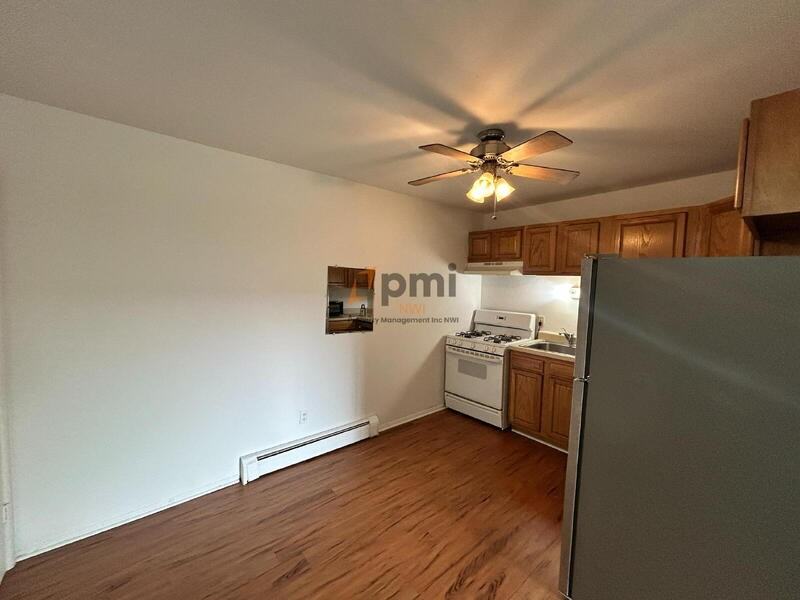 111 Harrington Ave #15 - Photo 4 of 11