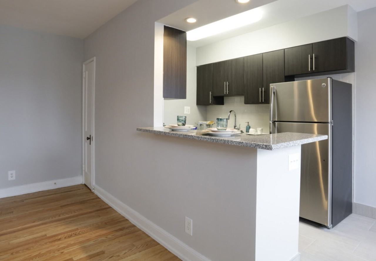 Montgomery Court - Photo 4 of 22