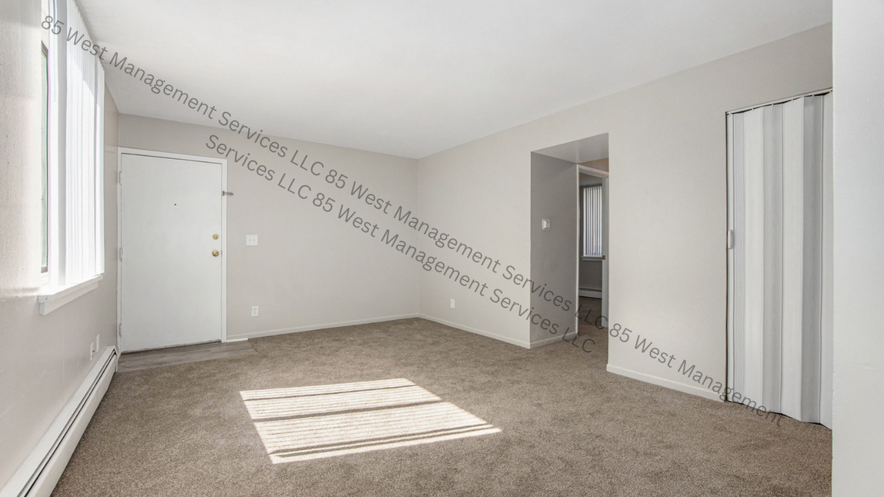 120 Leonard Street Northeast - Photo 7 of 17