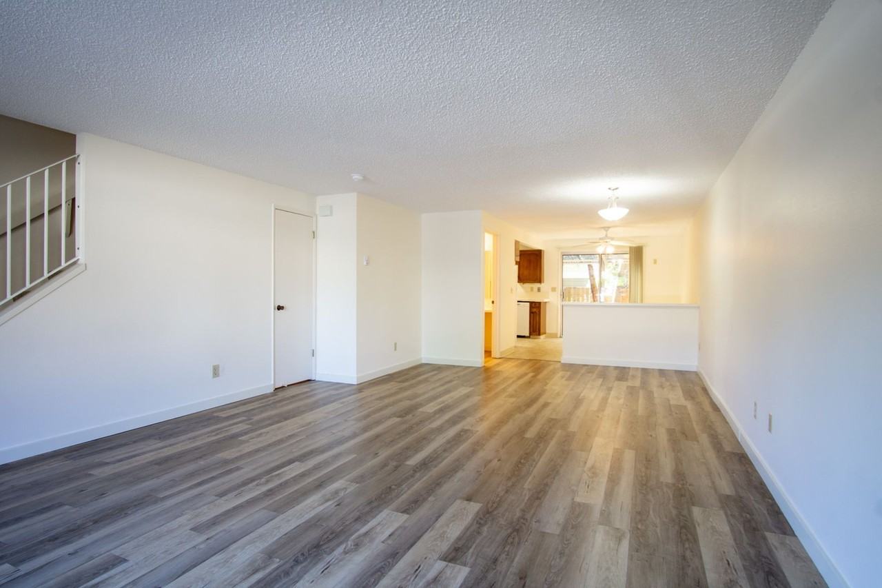 9140 Sw Becker Dr - Photo 3 of 23