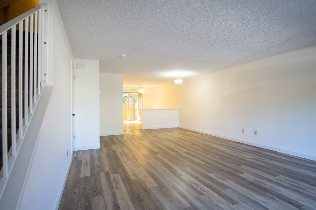 9140 Sw Becker Dr - Photo 4 of 23
