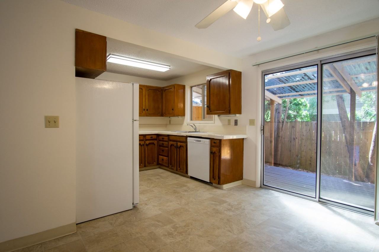 9140 Sw Becker Dr - Photo 6 of 23