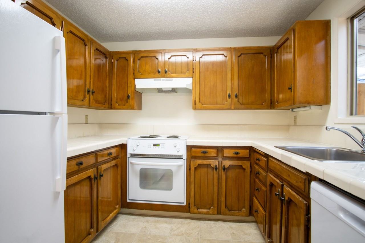 9140 Sw Becker Dr - Photo 7 of 23