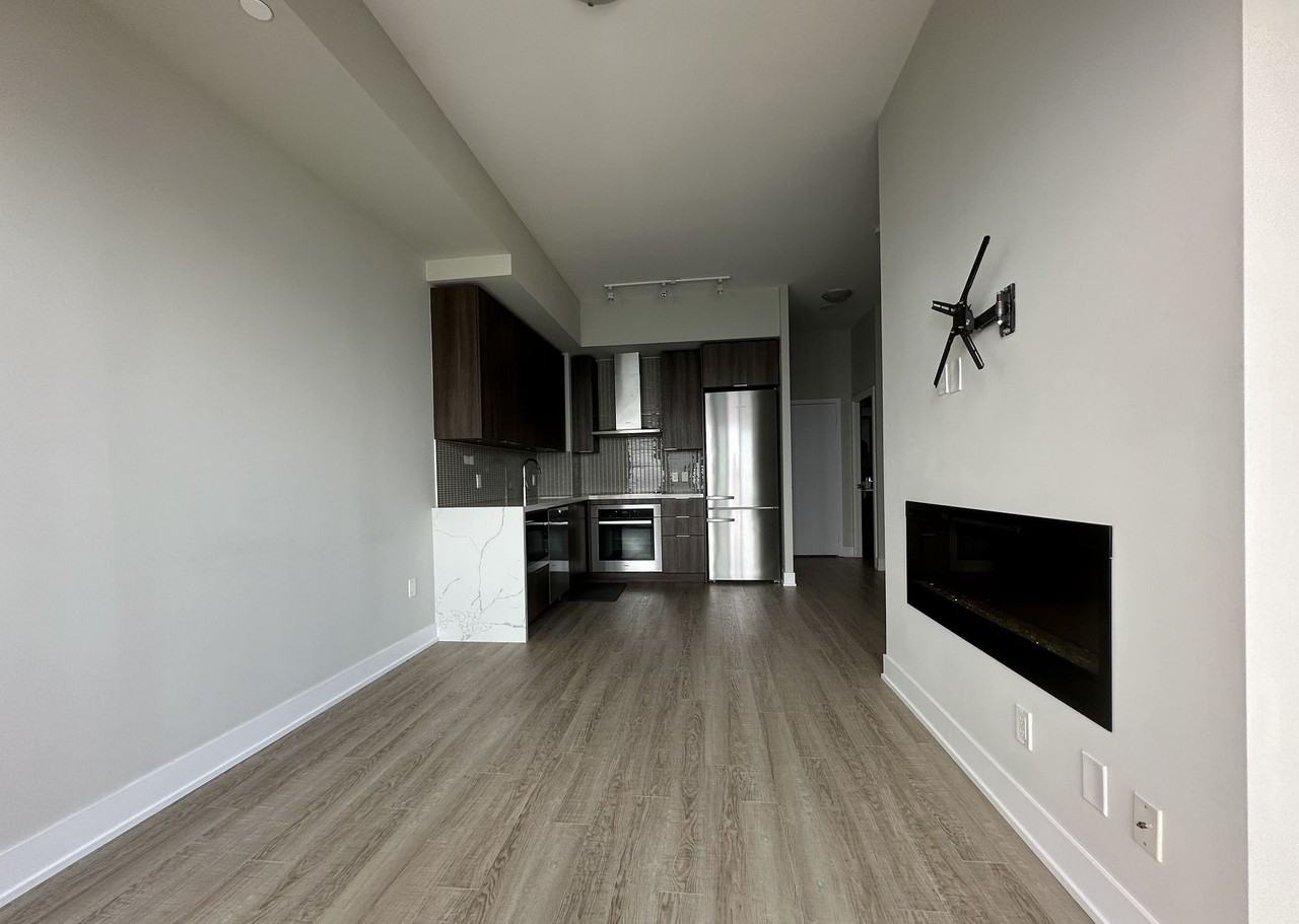 30 Shore Breeze Drive #62 - Photo 2 of 13
