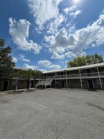 featured image of 1701 N Lewis Ave