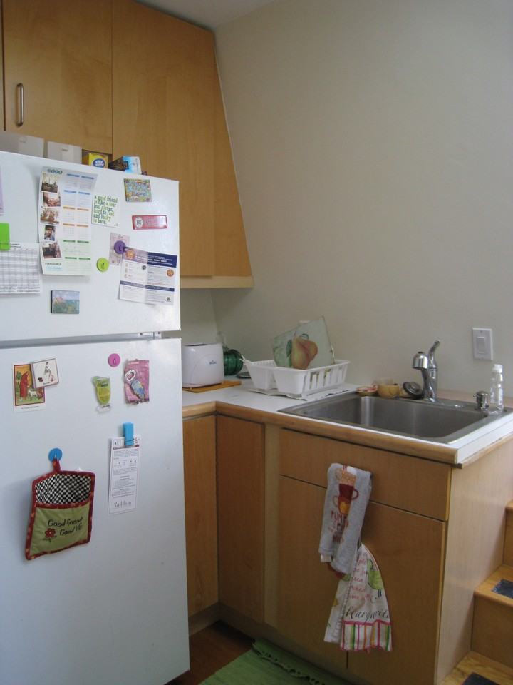 37 Langdon St #5 - Photo 4 of 8