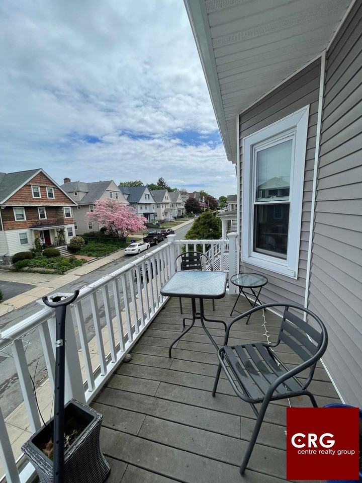 19 Mapleton St #2 - Photo 6 of 13