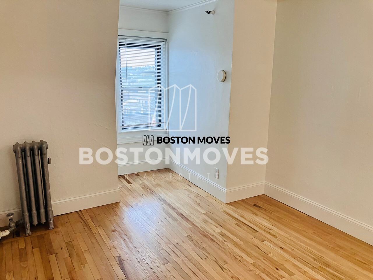 Westland Ave. & Hemenway Street #806 - Photo 6 of 16