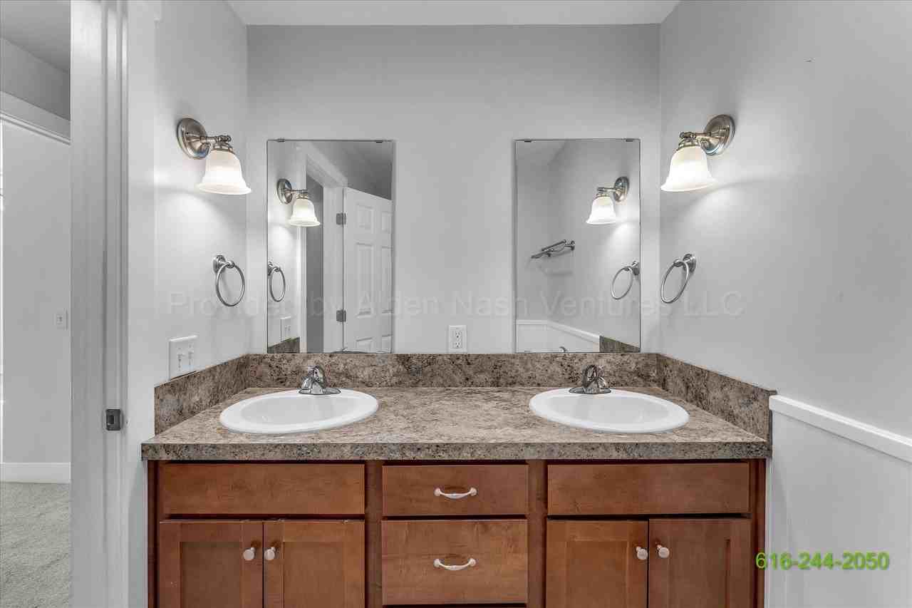 7019 Alden Nash Ave Se #4 - Photo 7 of 46
