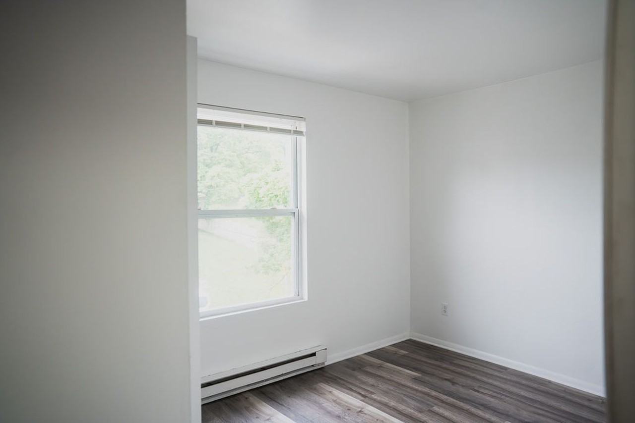 503 S Austin St #524 - Photo 6 of 15