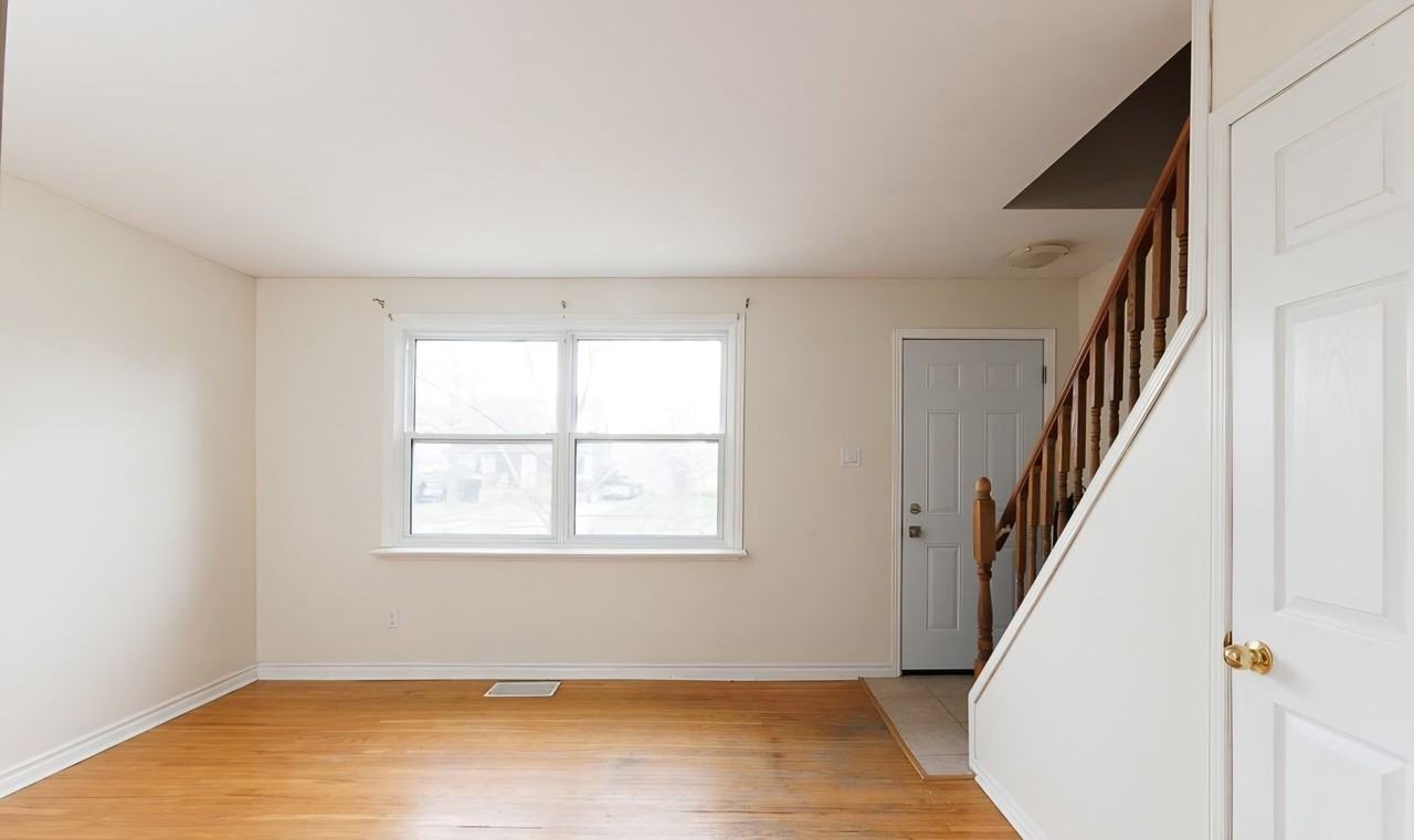 1185 Albany Street - Photo 2 of 27