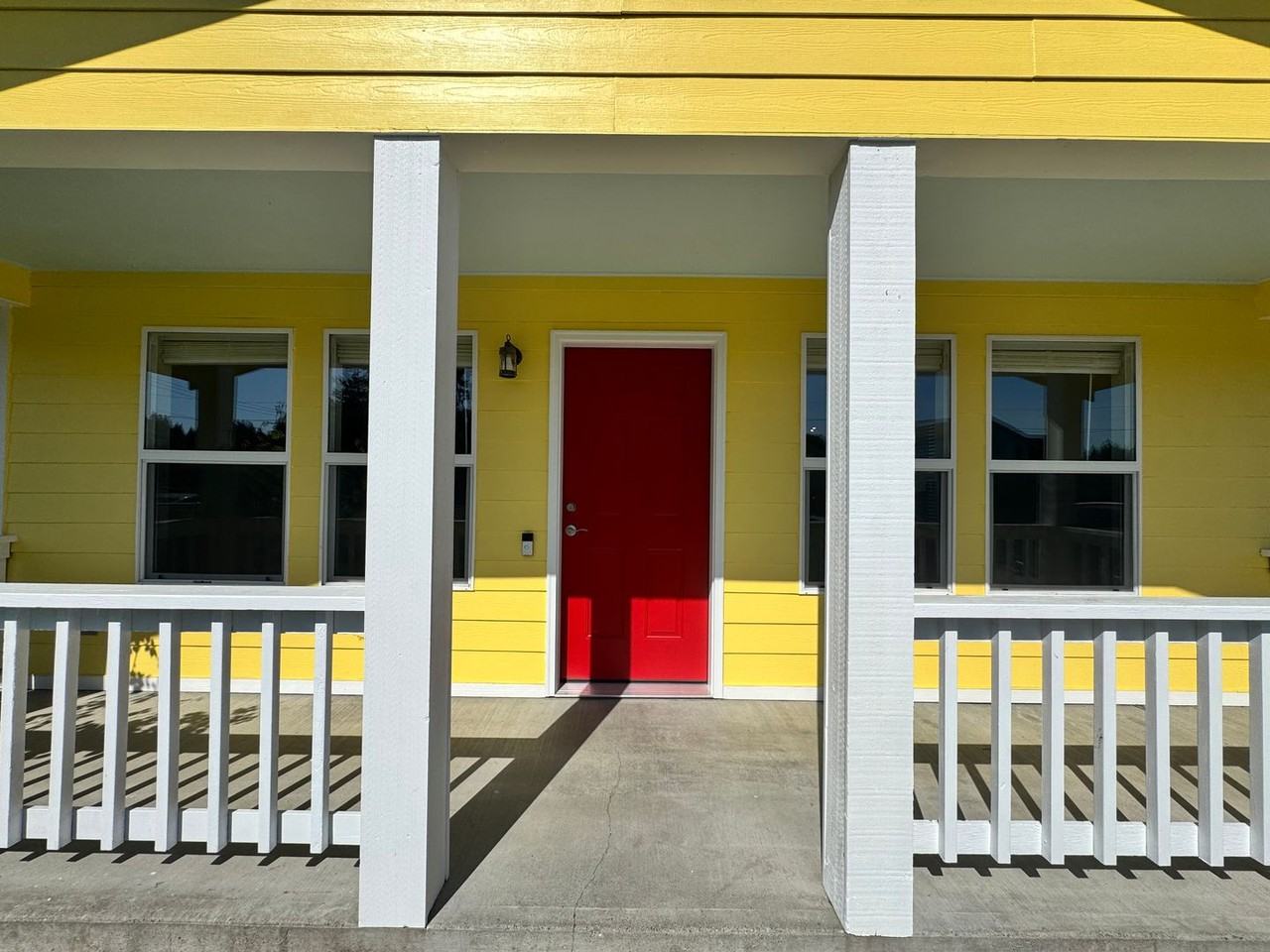 119 N 29th Pl - Photo 2 of 24
