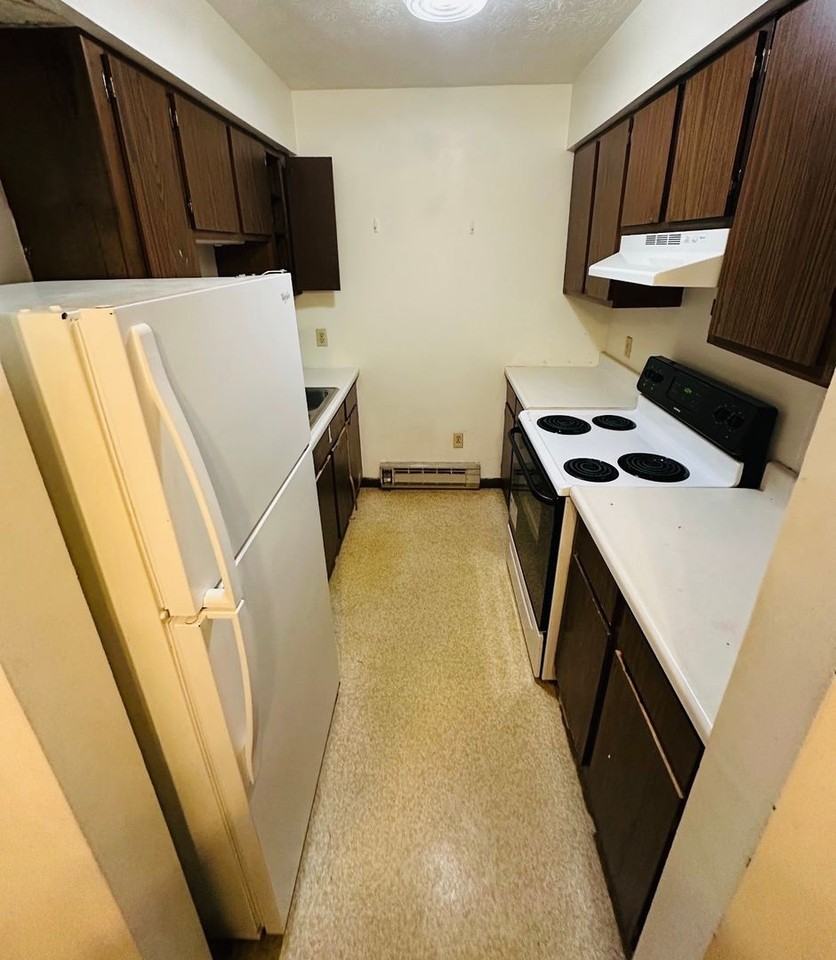 Where comfort, convenience, and classic charm come together! - Photo 3 of 16