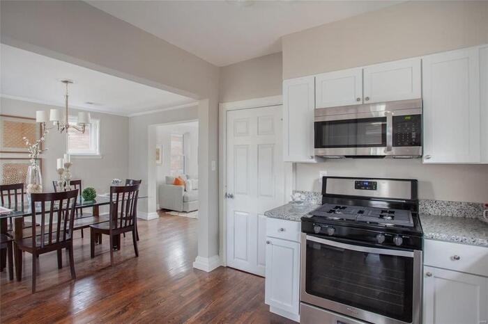 7045 Plymouth Ave - Photo 4 of 26